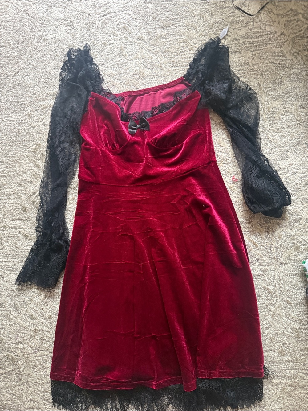 Women’s ‘vampire’ costume